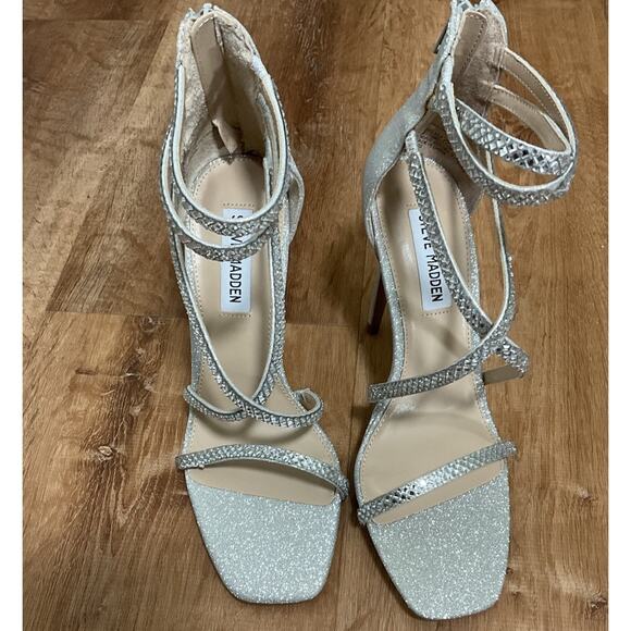 Steve Madden Strappy Crystal Strap Stiletto Heels- Size 8 - Picture 1 of 8